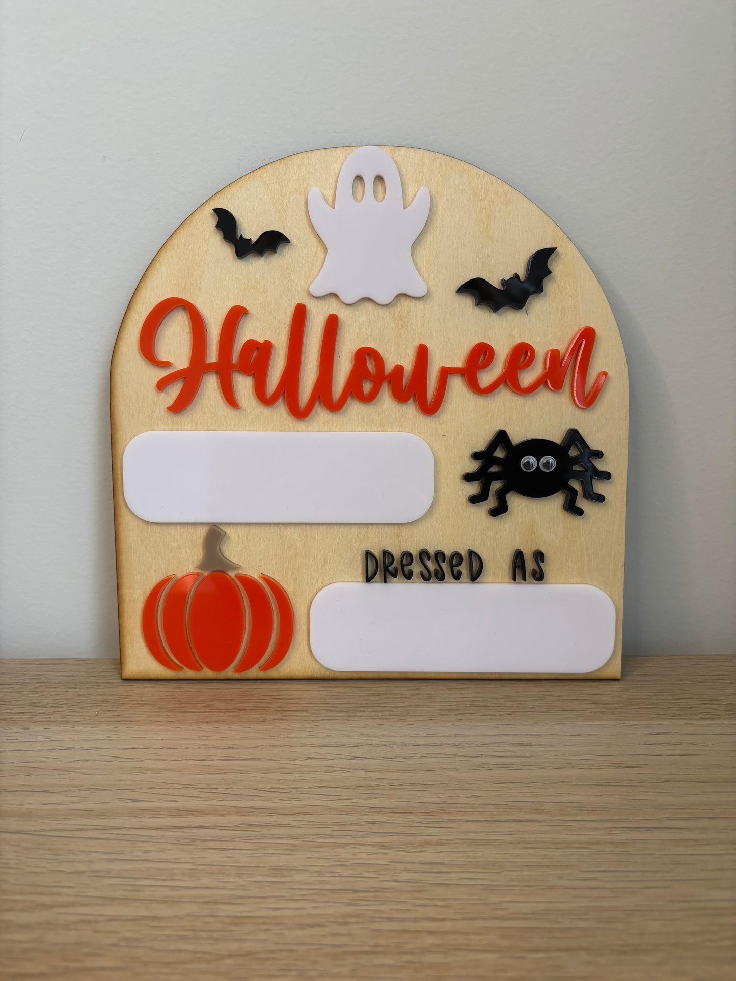 Halloween Costume Plaque