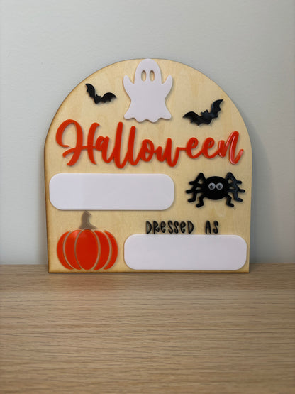 Halloween Costume Plaque
